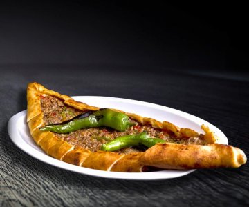 Kıymalı Pide